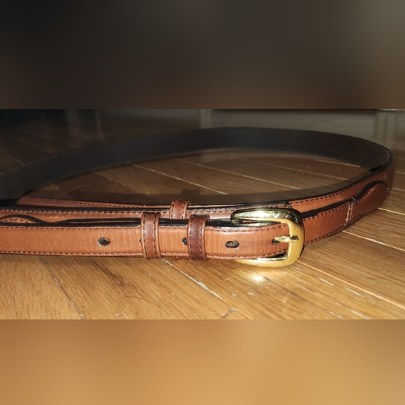 CABELAS BELT BROWN LEATHER SIZE 44 VERY NICE CONDITION - Picture 8 of 16